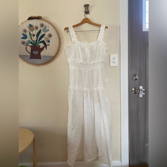 Gap x DOEN Dresses & Skirts - Gap x DOEN White Eyelet Maxi Dress XL